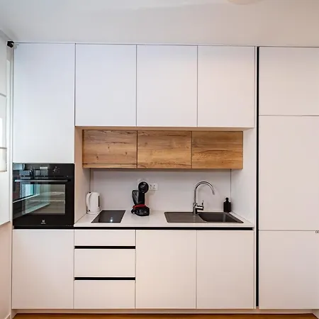 Apartments Vita *