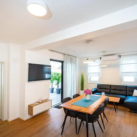 Apartments Vita * Zadar